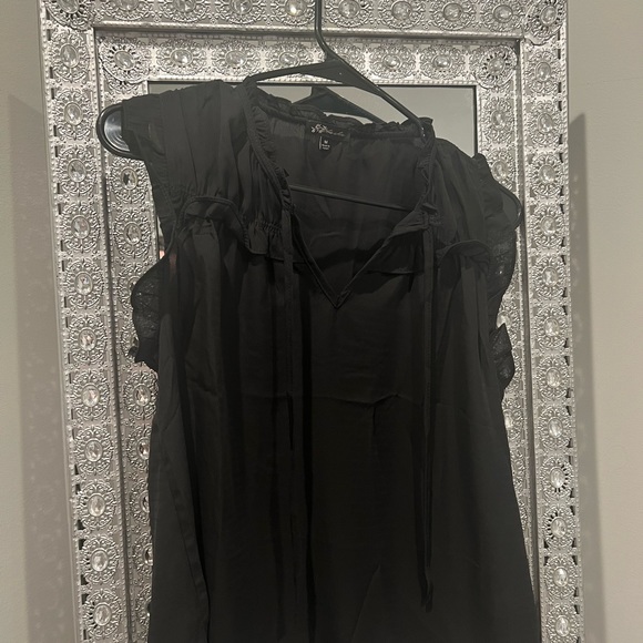 Top bundle - Picture 2 of 3